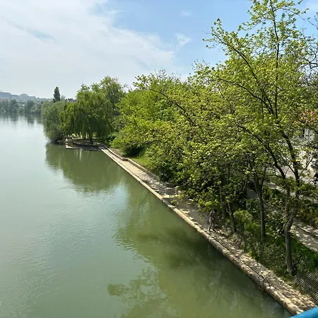 Hébergement de vacances Superbe Et Sympa Maison *